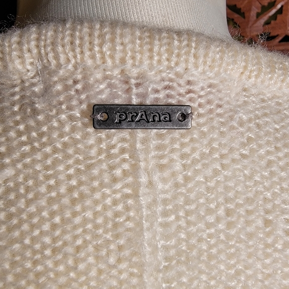 PrAna Shelby Cable Knit Sweater with Tassel Fringe in Winter White or Cream, XL - Picture 5 of 10